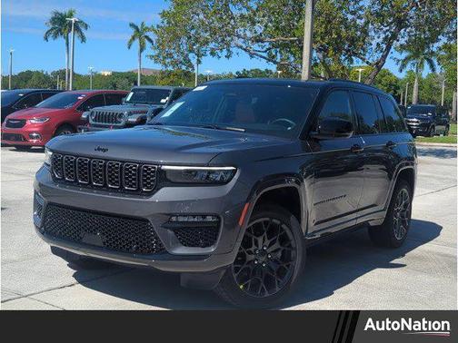 2025 Jeep Grand Cherokee Summit