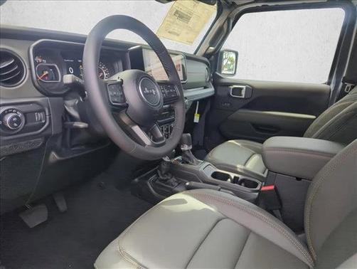 Anvil Clearcoat 2026 Jeep Gladiator Mojave 4x4