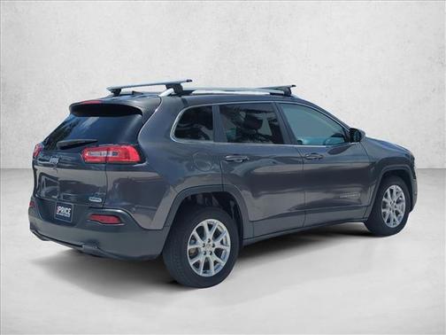 Granite Crystal Metallic Clearcoat 2016 Jeep Cherokee Latitude
