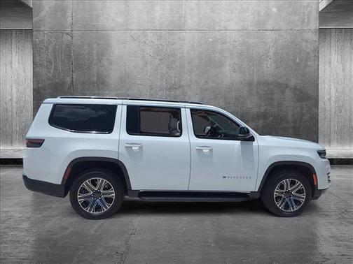 2024 Jeep Wagoneer Series I 4x2