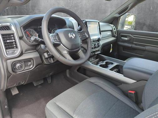 2025 RAM 2500 Big Horn Crew Cab 4x4 6'4' Box