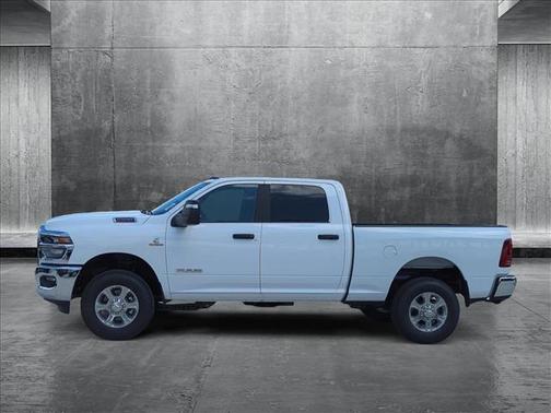 2025 RAM 2500 Big Horn Crew Cab 4x4 6'4' Box