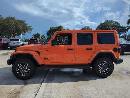 2025 Jeep Wrangler 4-Door Sahara 4x4