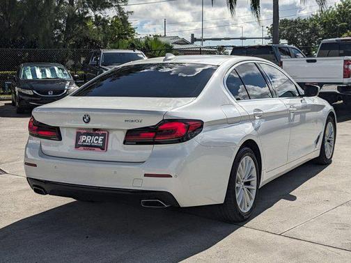 2023 BMW 530 i