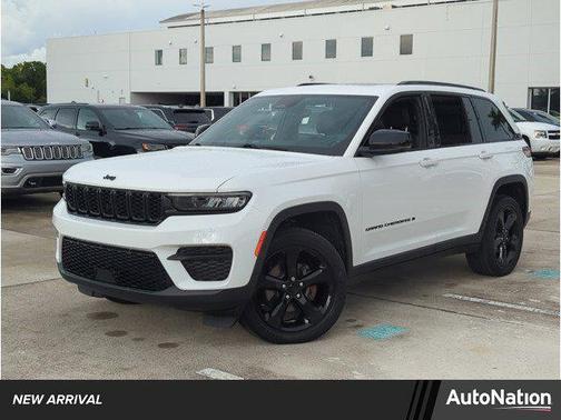2023 Jeep Grand Cherokee Altitude