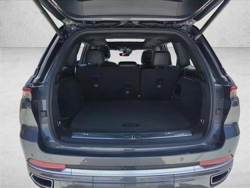 2023 Jeep Grand Cherokee Summit