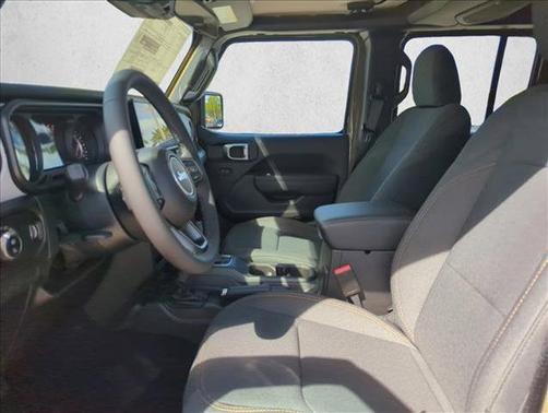 2025 Jeep Gladiator Sport S
