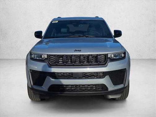 2026 Jeep Grand Cherokee Altitude