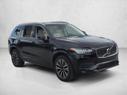 2021 Volvo XC90 T5 Momentum