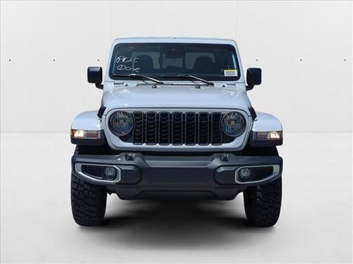 2025 Jeep Gladiator High Tide
