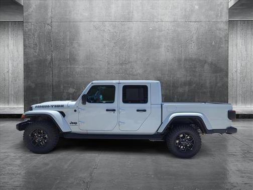 2025 Jeep Gladiator High Tide