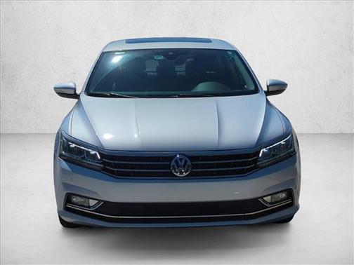 2018 Volkswagen Passat 2.0T SEL Premium
