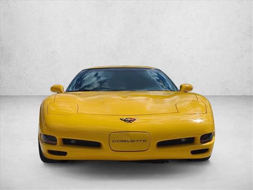 2004 Chevrolet Corvette Base