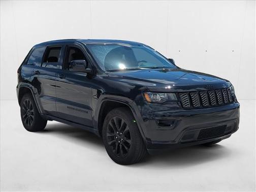 2018 Jeep Grand Cherokee Altitude