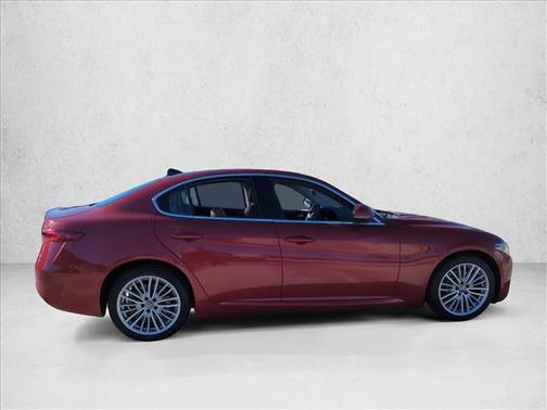 2020 Alfa Romeo Giulia Ti Lusso