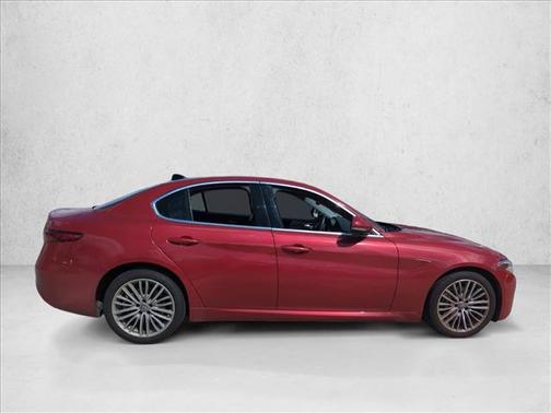 2020 Alfa Romeo Giulia Ti Lusso