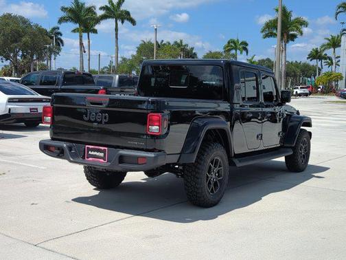 2025 Jeep Gladiator High Tide