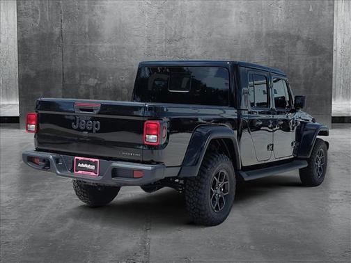2025 Jeep Gladiator High Tide