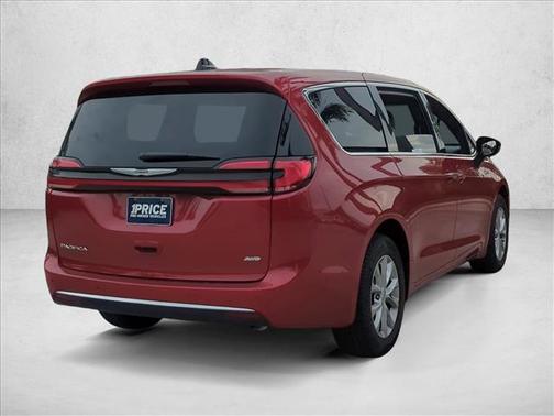 2025 Chrysler Pacifica L