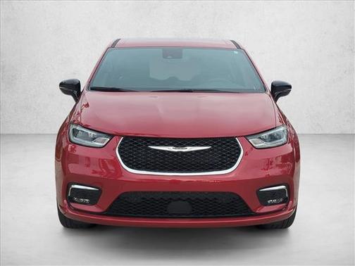 2025 Chrysler Pacifica L