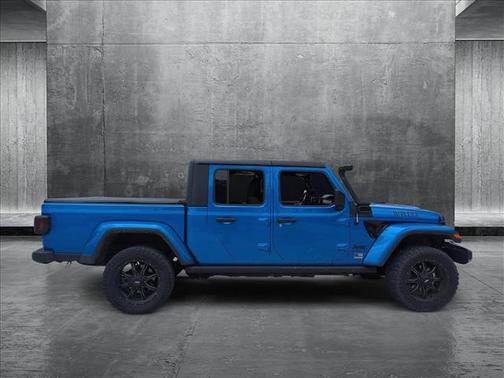 2021 Jeep Gladiator Willys 4x4