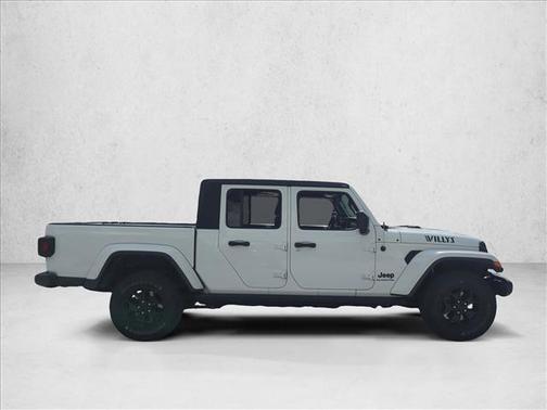 2021 Jeep Gladiator Willys 4x4