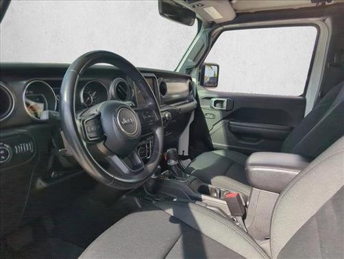 2021 Jeep Gladiator Willys 4x4