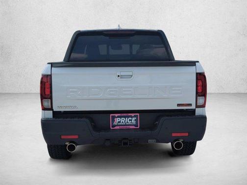 Platinum White Pearl 2025 Honda Ridgeline TrailSport