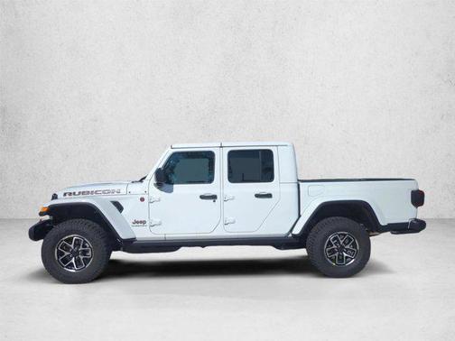 Bright White Clearcoat 2026 Jeep Gladiator Rubicon