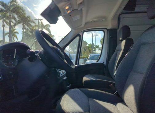 Bright White Clearcoat 2026 RAM ProMaster 2500 Tradesman