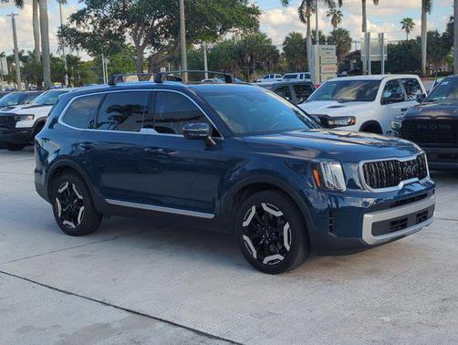 2023 Kia Telluride EX