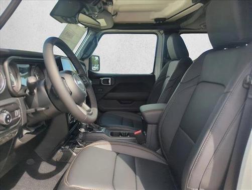 2025 Jeep Gladiator High Tide