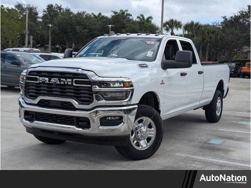 2025 RAM 2500 Tradesman Regular Cab 4x2 8' Box