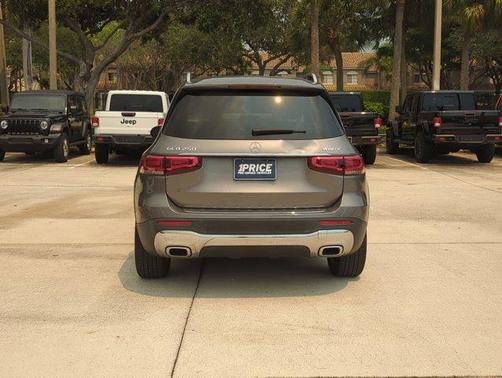2020 Mercedes-Benz GLB 250 4MATIC