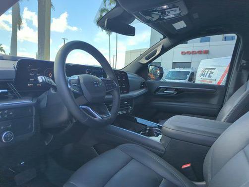Summit White 2026 Chevrolet Tahoe 4WD Z71