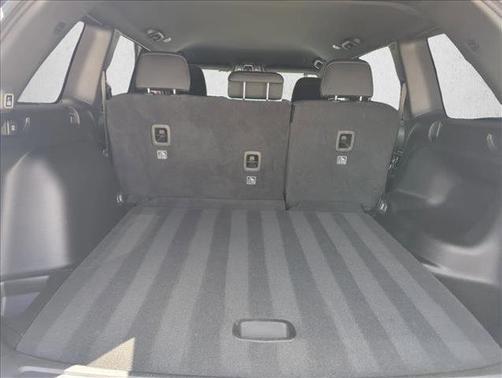 Baltic Gray Metallic Clearcoat 2025 Jeep Grand Cherokee Laredo