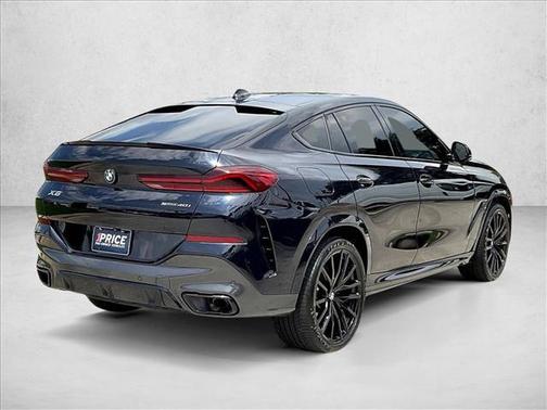 Carbon Black Metallic 2021 BMW X6 sDrive40i