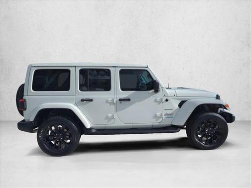 Bright White Clearcoat 2022 Jeep Wrangler Unlimited 4xe Sahara
