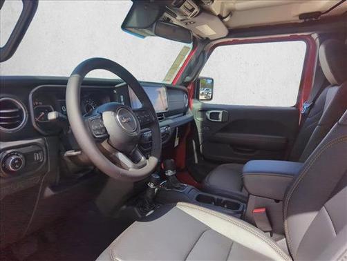 2025 Jeep Gladiator High Tide