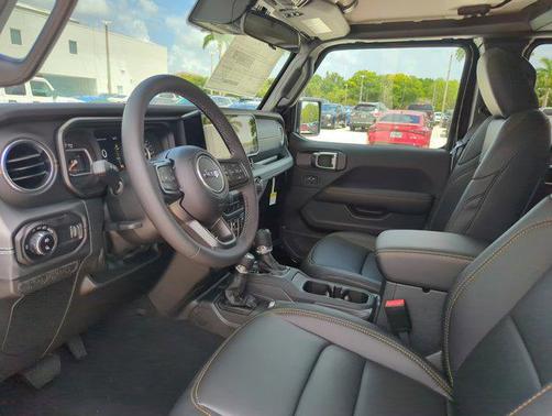 2025 Jeep Gladiator High Tide