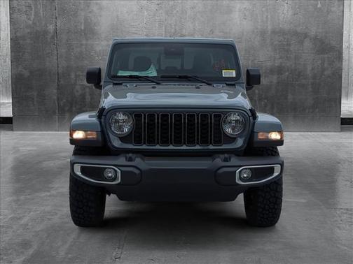 2025 Jeep Gladiator High Tide