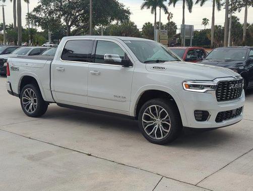 Ivory White Tri-Coat Pearlcoat 2026 RAM 1500 ST