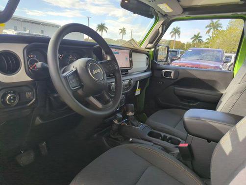 2026 Jeep Gladiator Sport