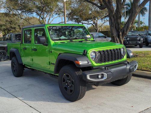 2026 Jeep Gladiator Sport