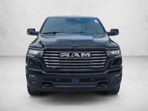 Diamond Black Crystal Pearlcoat 2026 RAM 1500 Laramie