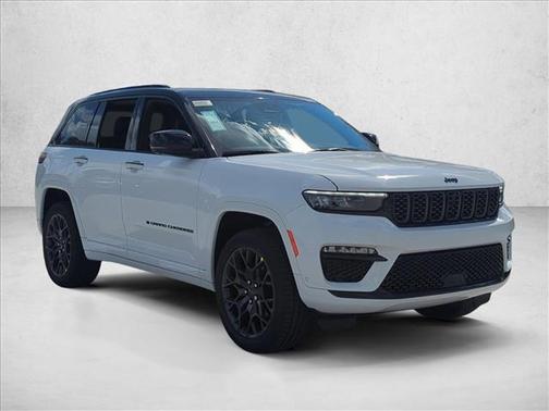 2025 Jeep Grand Cherokee Summit