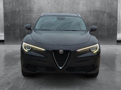 2018 Alfa Romeo Stelvio Base
