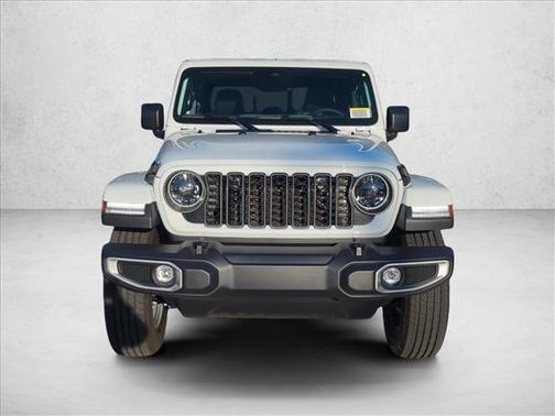 2026 Jeep Gladiator Sahara 4x4