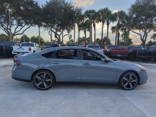 2025 Honda Accord Hybrid Base