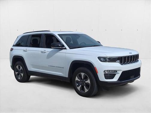 2025 Jeep Grand Cherokee 4xe Base